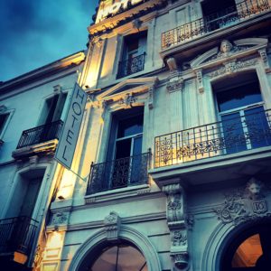 Hôtel l'Orque Bleue la façade